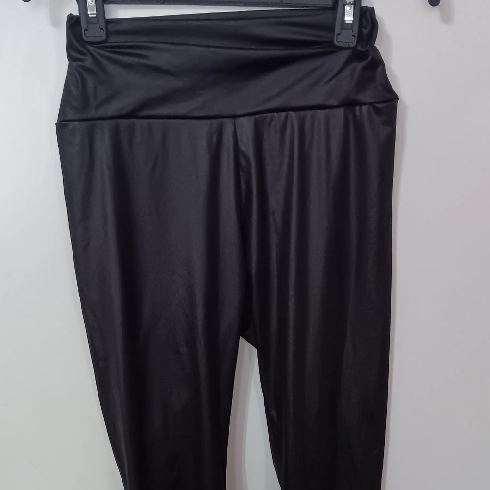 Black High-Waisted Women's Legging